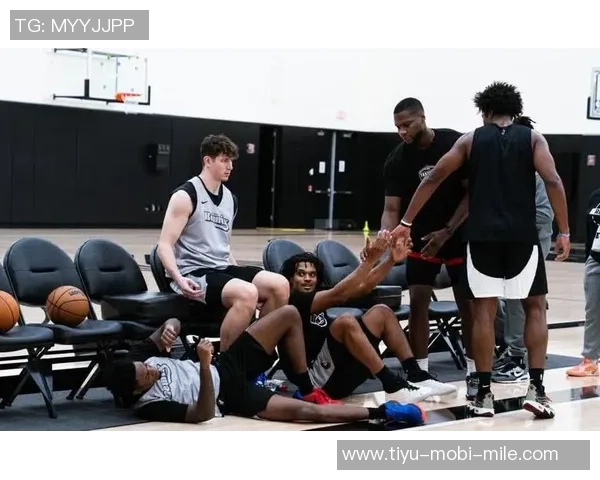 杨瀚森的成长之路：在聚光灯下如何找到真实自我